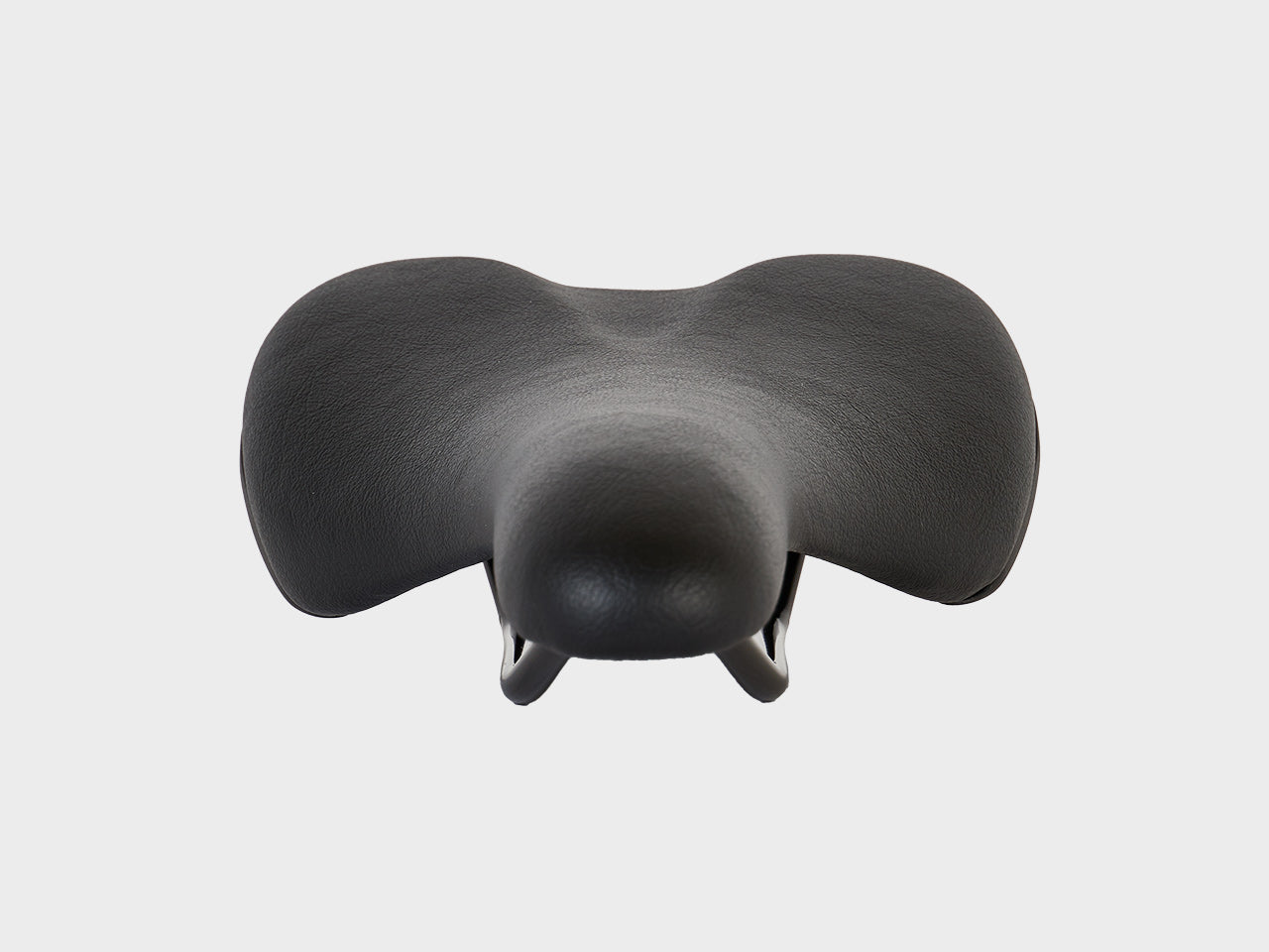 Omnium Standard Saddle